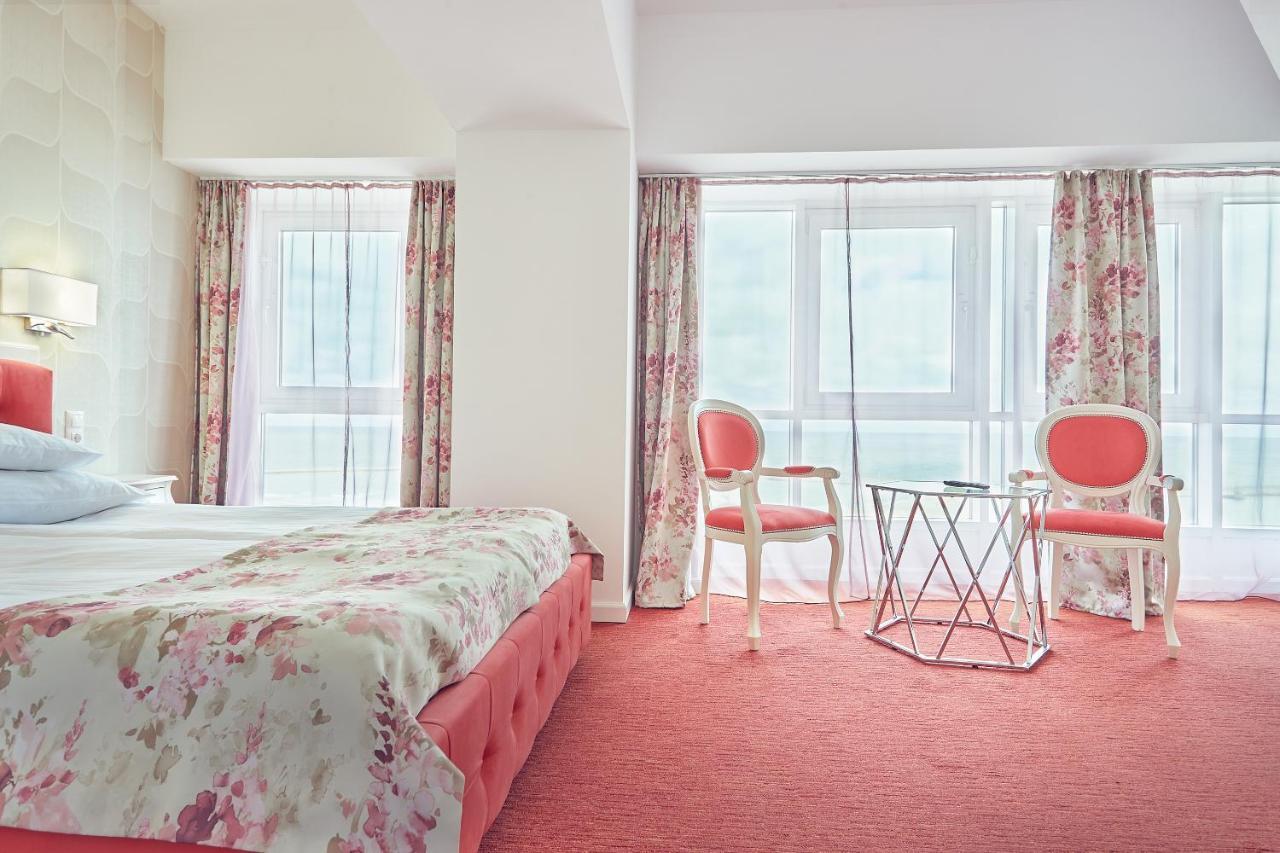 ไอบิส คอนสตันตา Hotel คอนสตันซา ภายนอก รูปภาพ