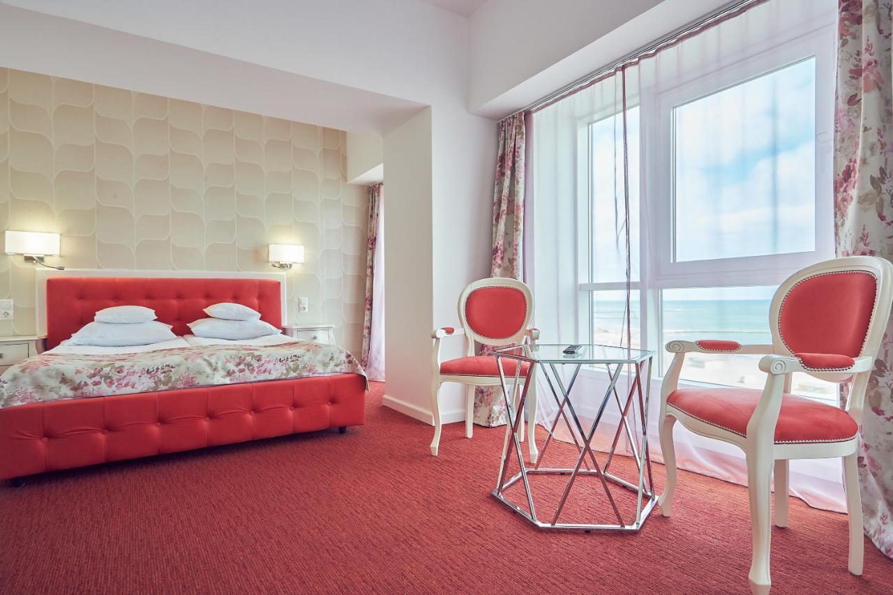 ไอบิส คอนสตันตา Hotel คอนสตันซา ภายนอก รูปภาพ